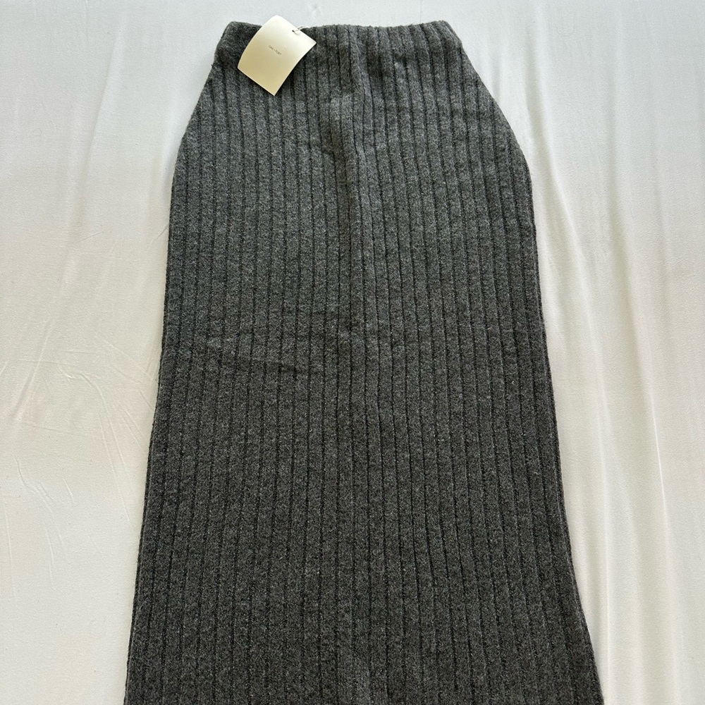 OAK + FORT Gray Ribbed Maxi Pencil Skirt